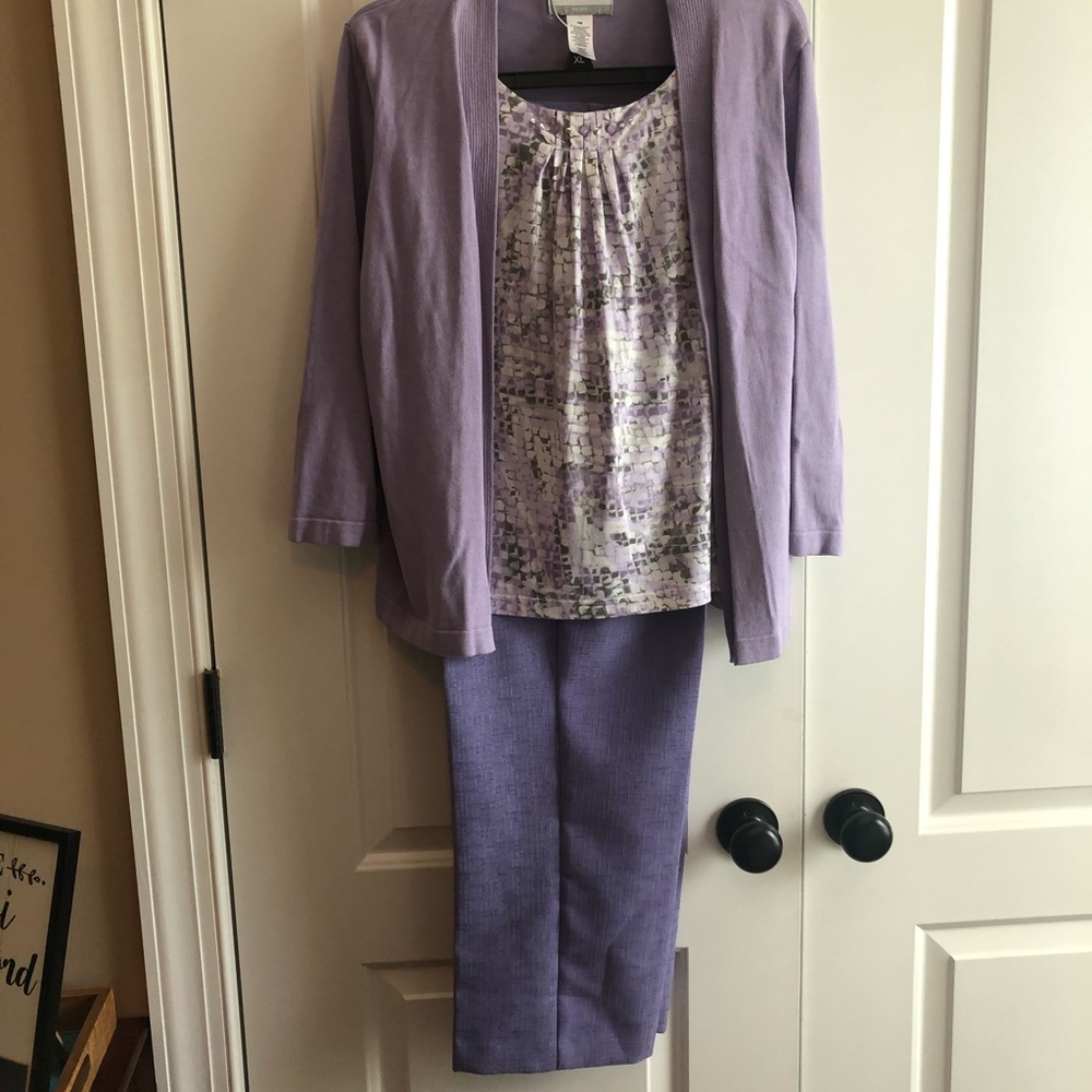 Alfred Dunner  NWOT top PM.